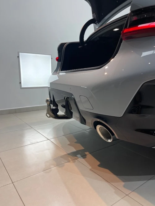 BMW Série 3 2024 M performance