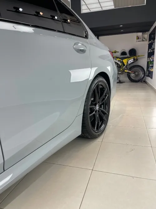 BMW Série 3 2024 M performance