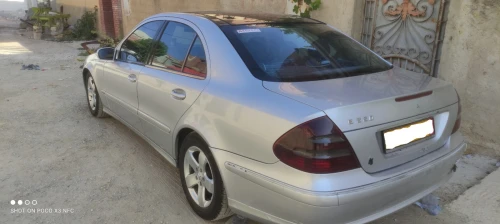 Mercedes Classe E 2003 E220