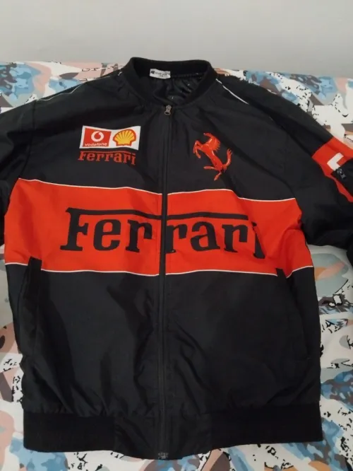 Veste Ferrari bombée jdida, srwal track pants jdid
