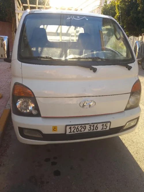 Hyundai H100 2016