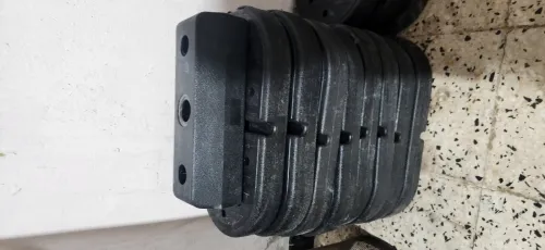multigym,  sac de frappe,  vélo d'appartement