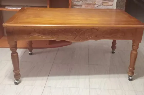 Vente 2 tables en bois et une bibliothèque 