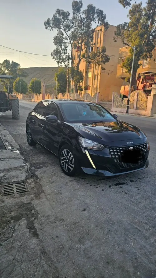 Peugeot 208 2022 Allure