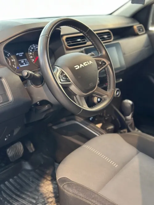 Dacia Duster 2023 