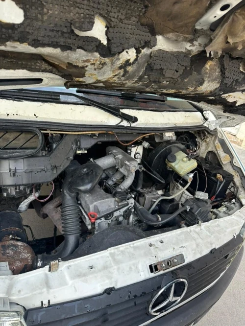 Mercedes فورقو 1995 