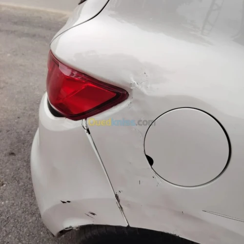 Renault Clio 4 2014 Exception