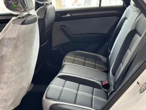 Volkswagen T-Roc 2025 R- Line Edition 