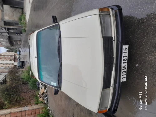 Peugeot 305 1987 305