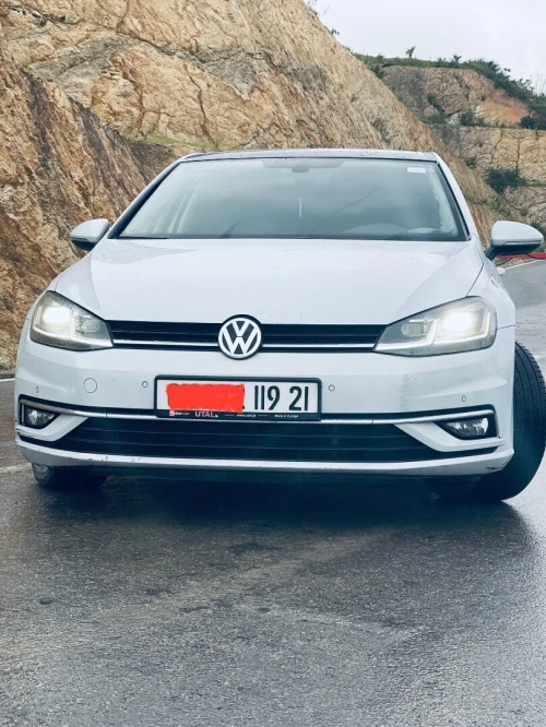 Volkswagen Golf 7 2019 Carat +