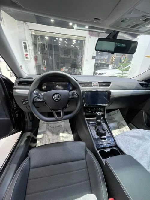 Skoda superbe 2025 