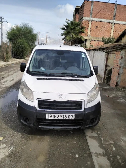 Peugeot Expert 2016 V.U Long