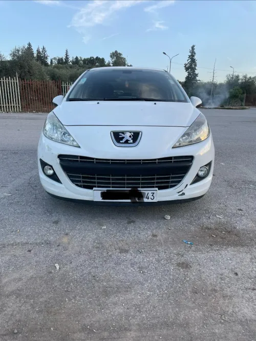 Peugeot 207 2012 