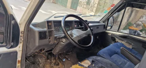 Peugeot j5 1987