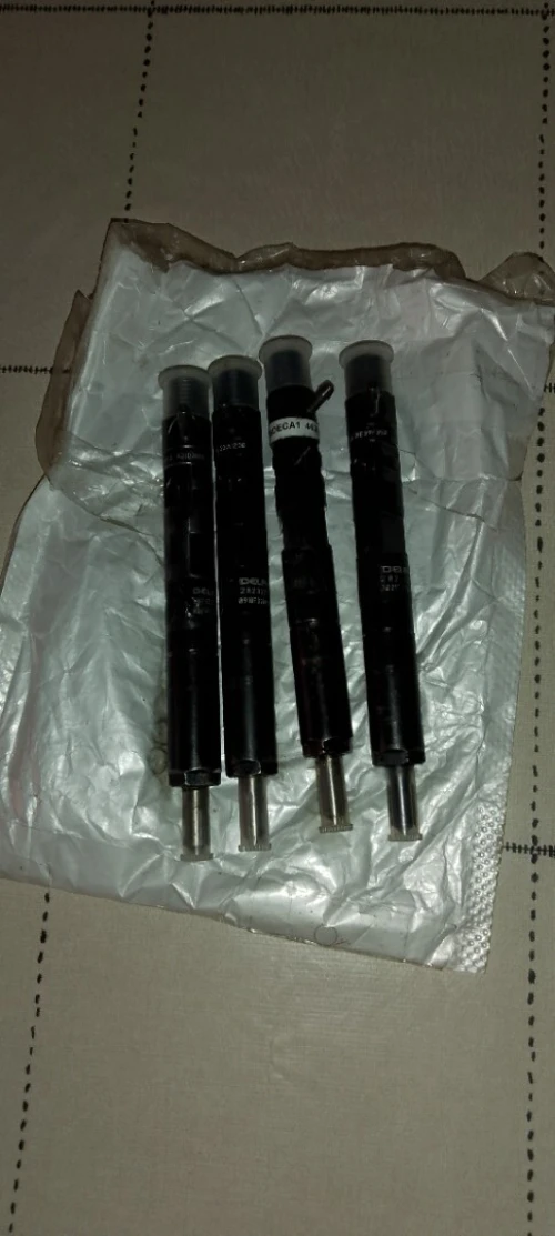 Injecteur delphi 28232251