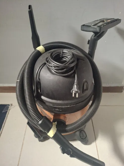 Friteuse plus aspirateur heinrich 2800w