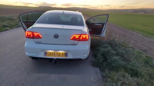 Volkswagen Passat 2012 R Line