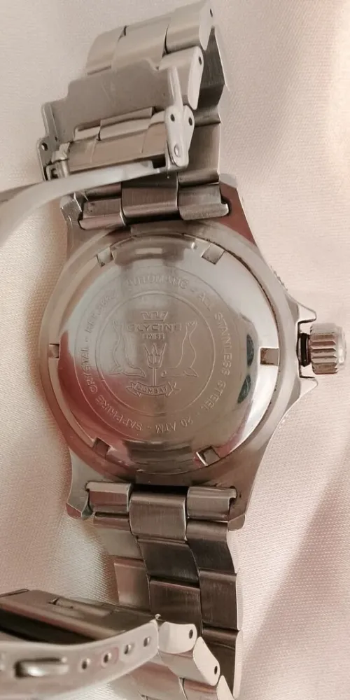 Glycine Combat Sub أوتوماتيك 42mm أصلية