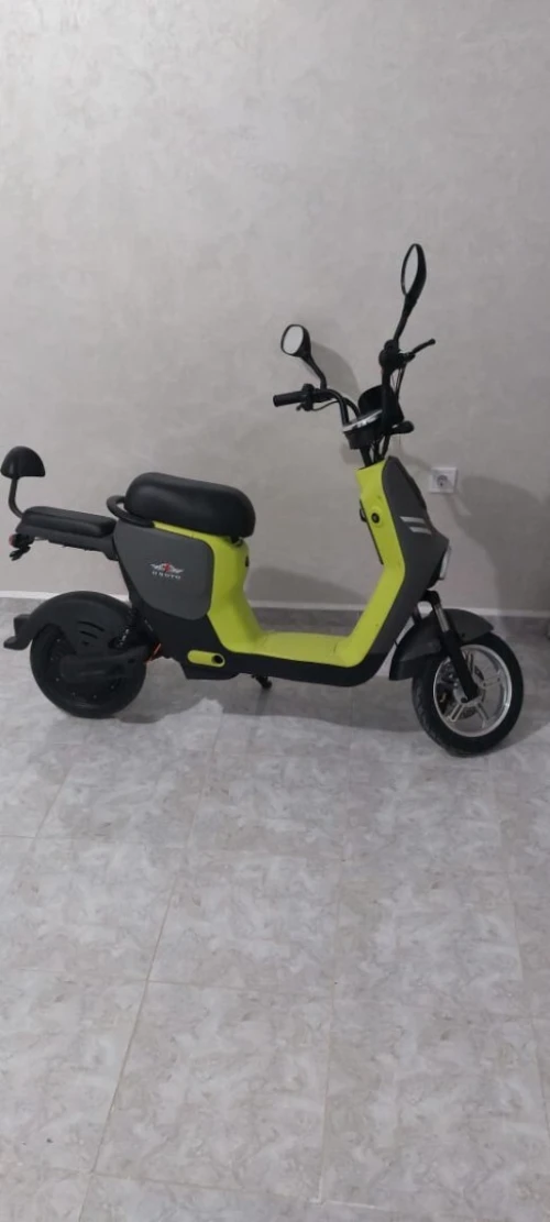 Scooter électrique Osoto 