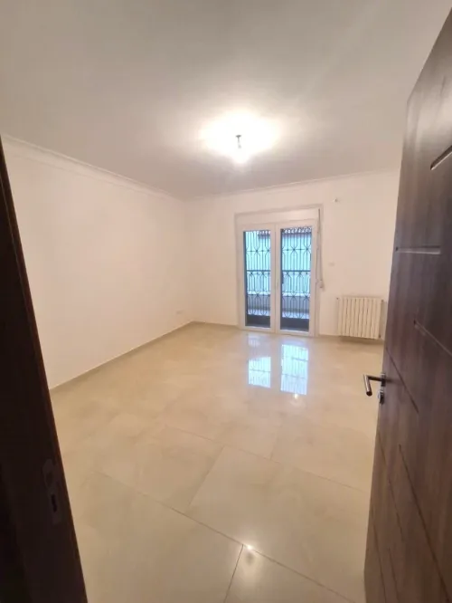 Location Appartement Niveau de villa F4 Alger Birkhadem