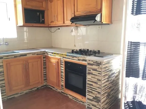 Location Appartement Niveau de villa F2 Alger Kouba