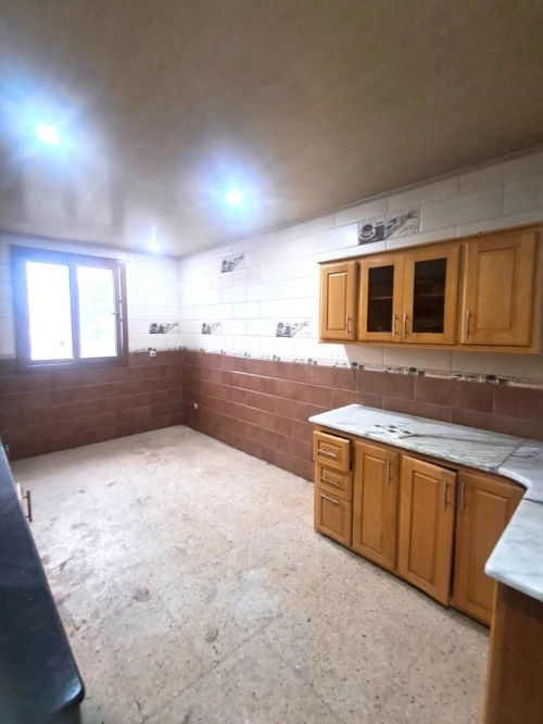 Location Appartement Niveau de villa F5 Alger Birkhadem