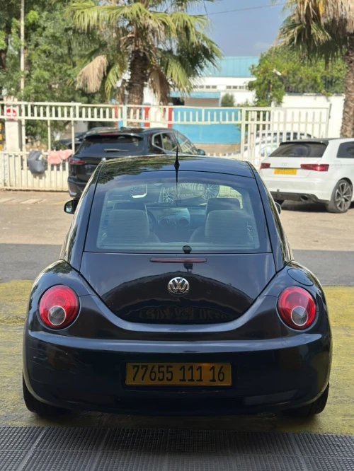 Volkswagen New Beetle 2011 New Beetle