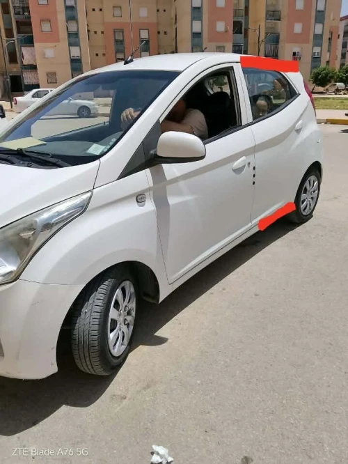 Hyundai EON 2013 EON