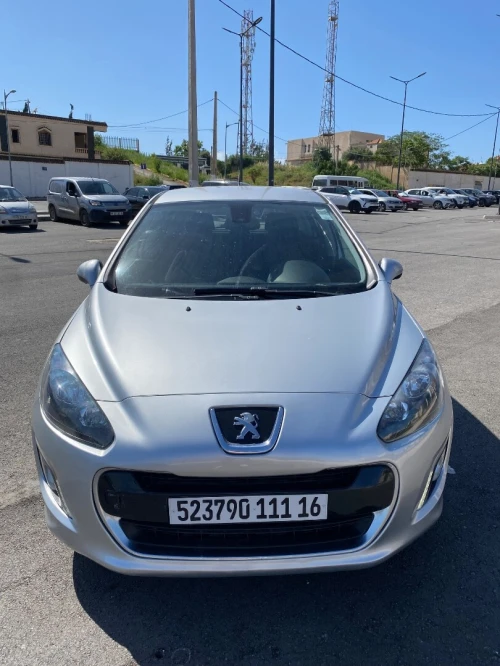 Peugeot 308 2011 
