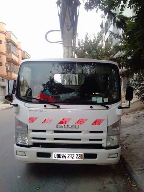 اشغال الانارة العمومية