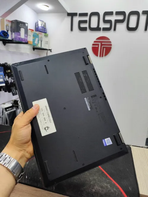 Thinkpad L390 i3 8em ram8gb ssd256