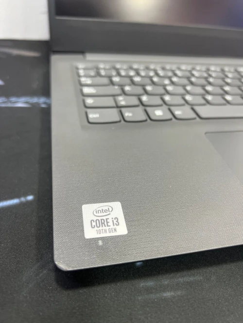 LENOVO V14 i3 10em RAM 8gb NVME 256gb INTEL UHD