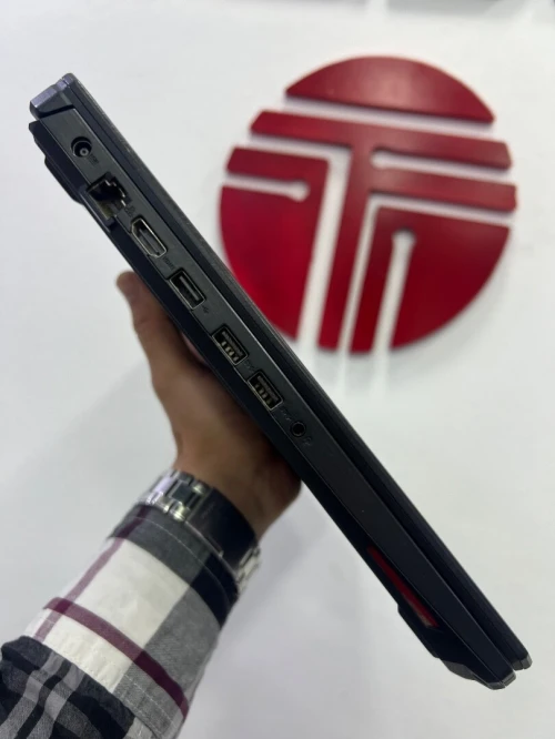 ASUS TUF GAMING RYZEN 7 3750H RAM16gb nvme512gb RTX 2060 6gb