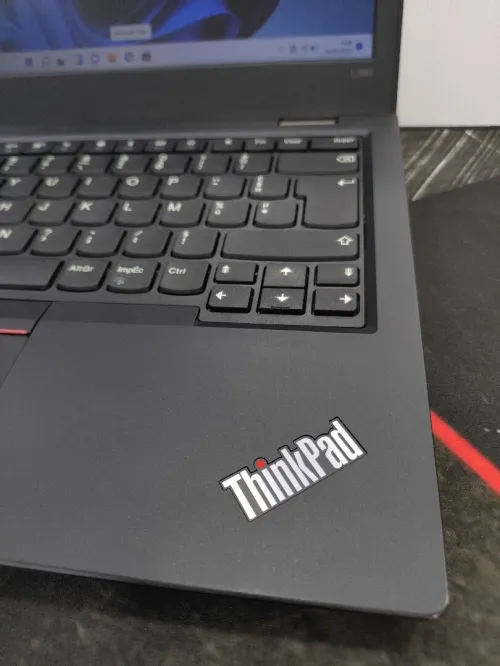 Thinkpad L390 i3 8em ram8gb ssd256