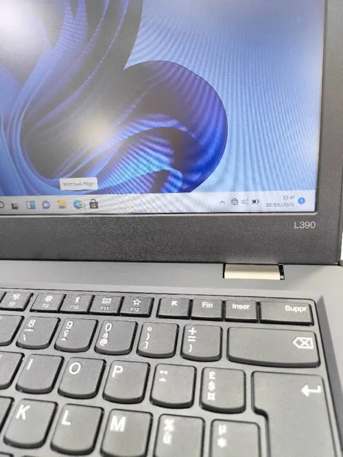 Thinkpad L390 i3 8em ram8gb ssd256