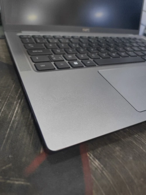 DELL LATITUDE 7450 ULTRA 7 135 RAM 16GB NVME 512GB INTEL GRAPHICS