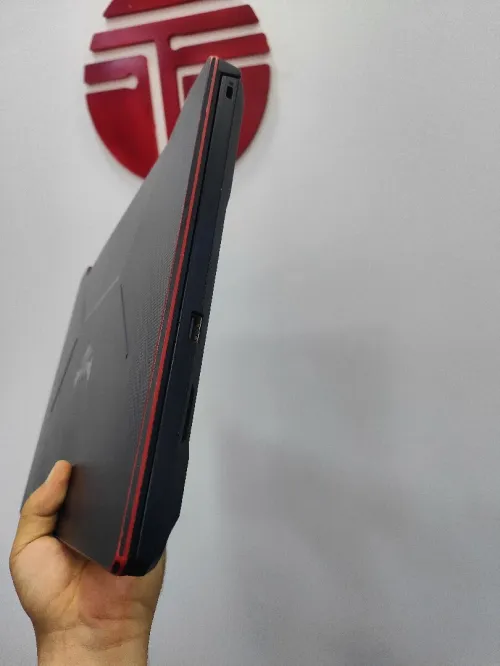 Asus tuf gaming i5 10300H RAM16GB NVME 512 GTX 1650
