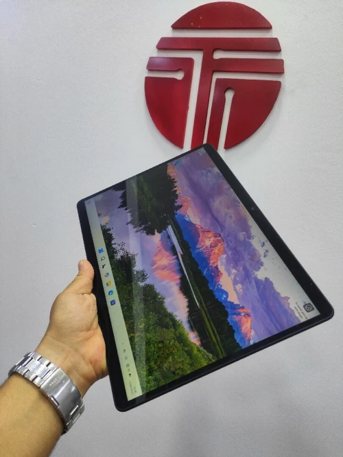 Surface pro 9 3k i5 12em 16gb nvme 256 intel iris xe 