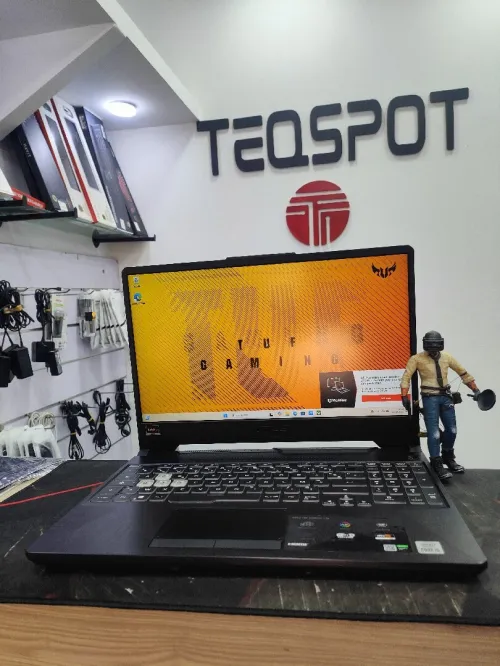 Asus tuf gaming i5 10300H RAM16GB NVME 512 GTX 1650