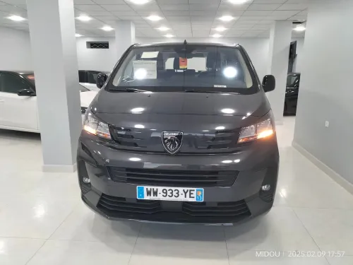 Peugeot Traveller 2025 Business