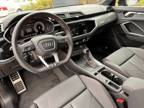 Audi Q3 2026 S LINE
