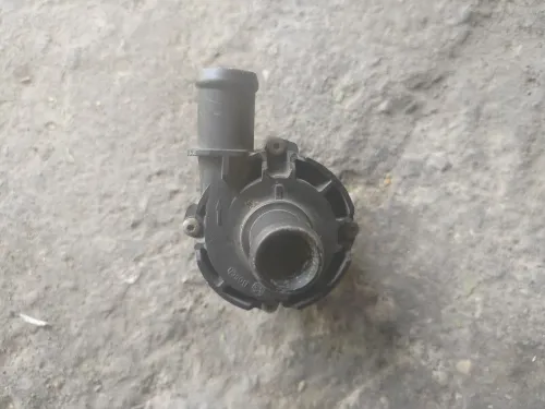 Pompe à eau auxiliaire VAG essence TDI 2.0