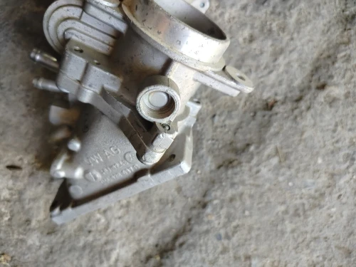 Boîtier de papillon 1.6 TDI