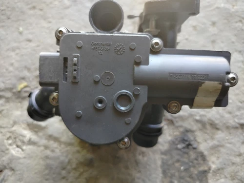 Pompe à eau + thermostat VW/ Audi 