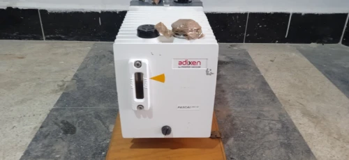 Pompe à vide ( sous-vide ) NEUF
