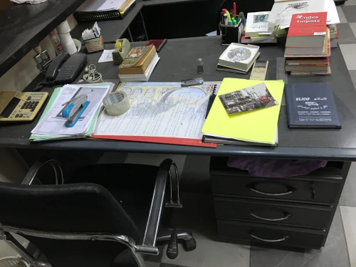 Vends lot bureaux et caissons