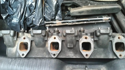 Culasse complet Renault medlom 220dxi