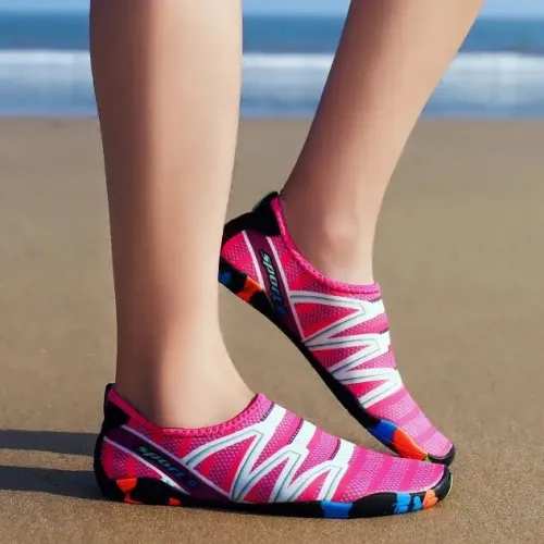Aqua shoes حذاء البحر