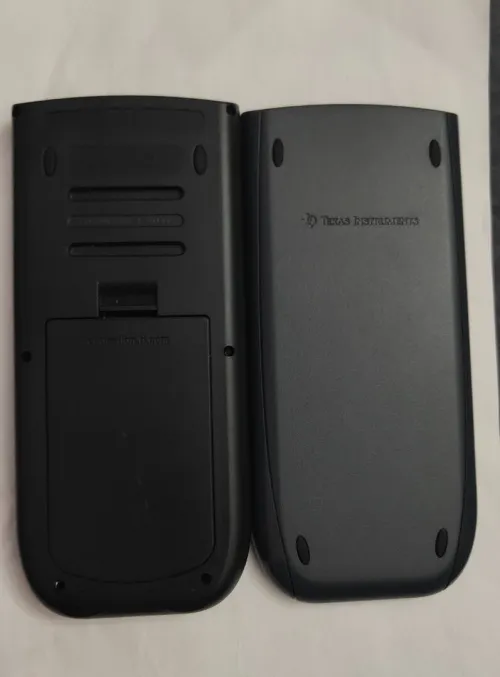 Calculatrice Texas Instrument 82 Titanium