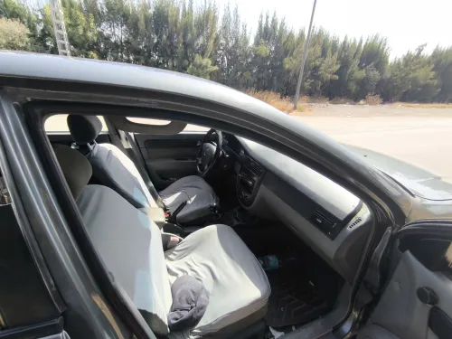Chevrolet Optra 5 portes 2012 Optra 5 portes